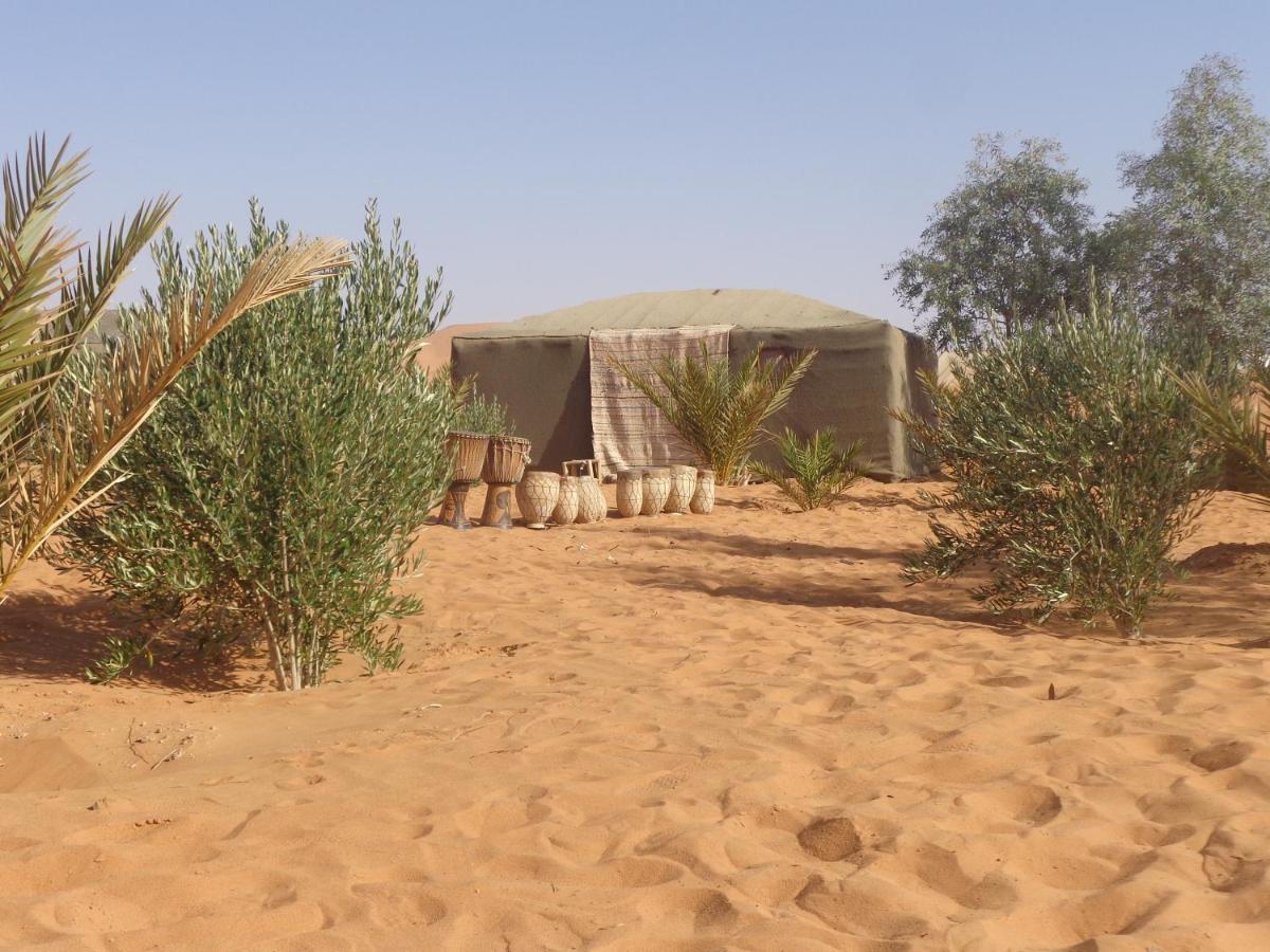 Camel Trek Bivouac Hotel Merzouga Bagian luar foto