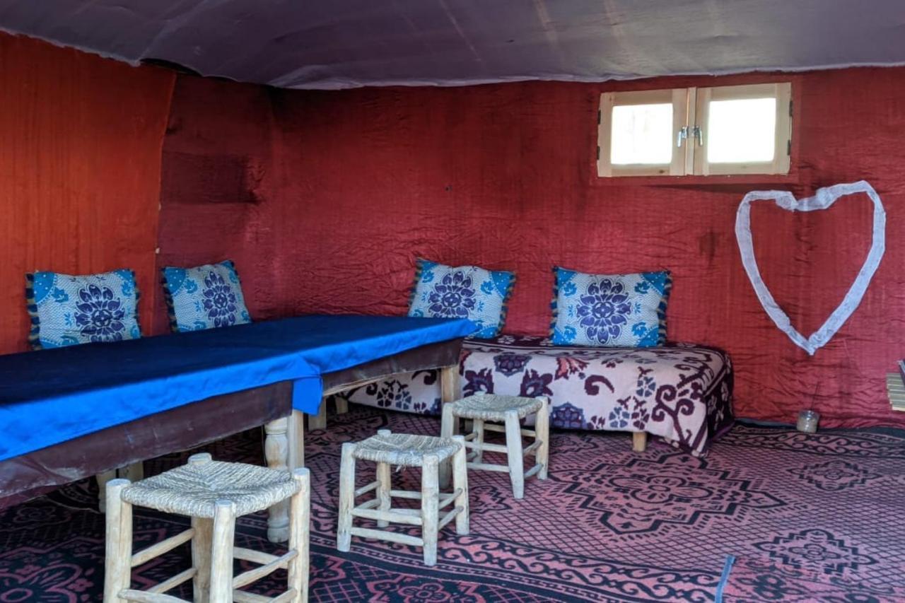 Camel Trek Bivouac Hotel Merzouga Bagian luar foto