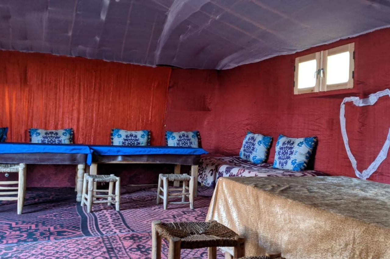Camel Trek Bivouac Hotel Merzouga Bagian luar foto