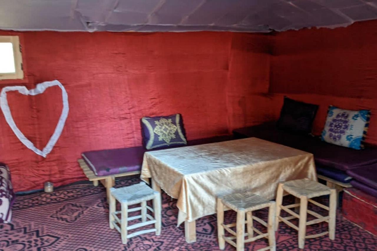Camel Trek Bivouac Hotel Merzouga Bagian luar foto